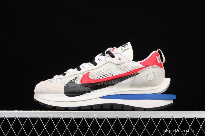 Sacai x NIKE VaporWaffle 3.0marathon deconstruction design avant-garde deformable three-layer bottom leisure jogging shoes CV1363-101