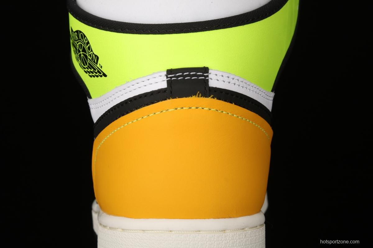 Air Jordan 1 Retro High OG fluorescent yellow toe 555088-118