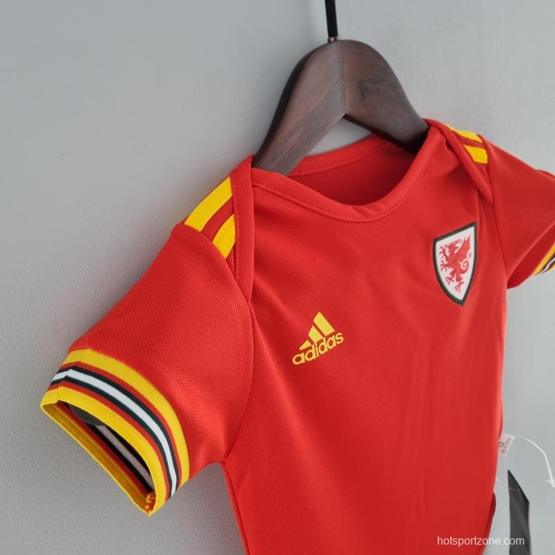 2022 Wales Home Baby KM#0024 9-12 Soccer Jersey
