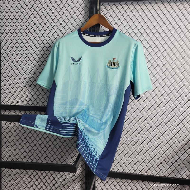 22/23 Newcastle United Pre-match Training Jersey