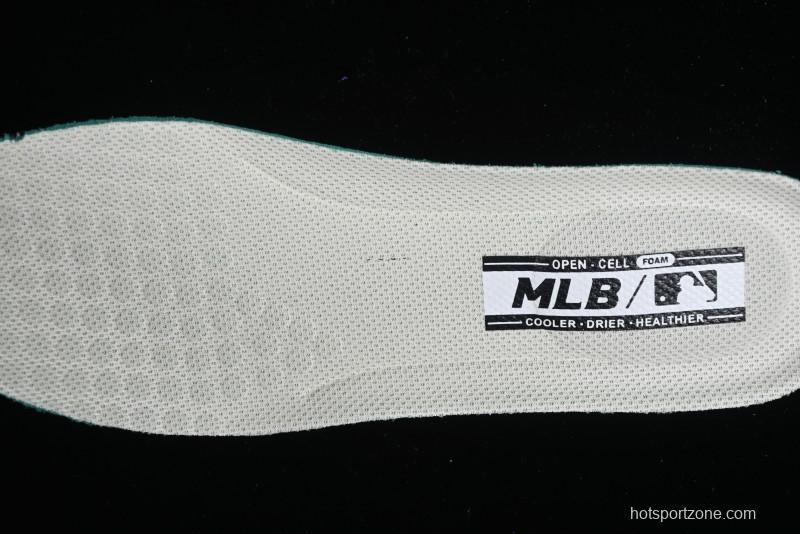 MLB Chunky Classic Base Height Increasing Platform Sneakers - 3ASXCCB4N50IVS