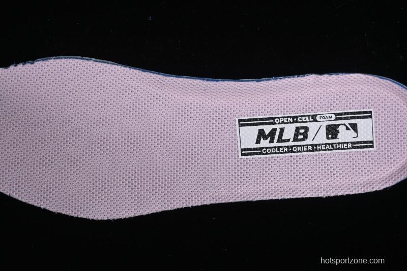 MLB NY Chunky Liner New York Yankees Velcro Print Logo Lightweight Platform Casual Sneakers - 3ASXCMM4N50PKS