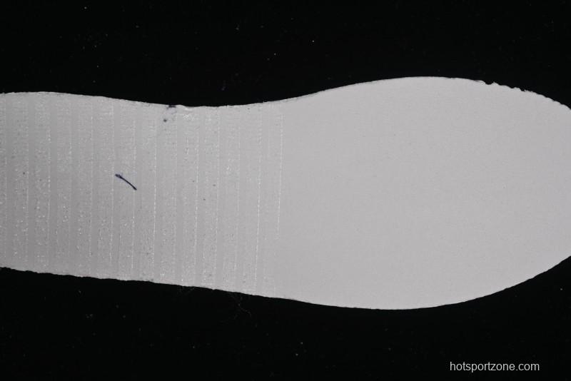 Nike SB Dunk Low Retro Skateboarding Shoes with Gorge Green and Red Swoosh Design - FV8106-361