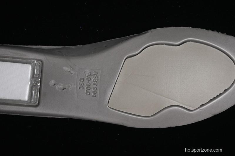 Nike Born x Raised x Nike SB Dunk Low Premium Skate Shoes with Special Foam Swoosh and Snowflake Perforations - FN7819-400