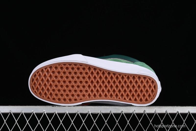 Vans Classics Knu Skool Retro Sneakers with Enlarged Toe and Thickened Tongue - VN0009QCLC2