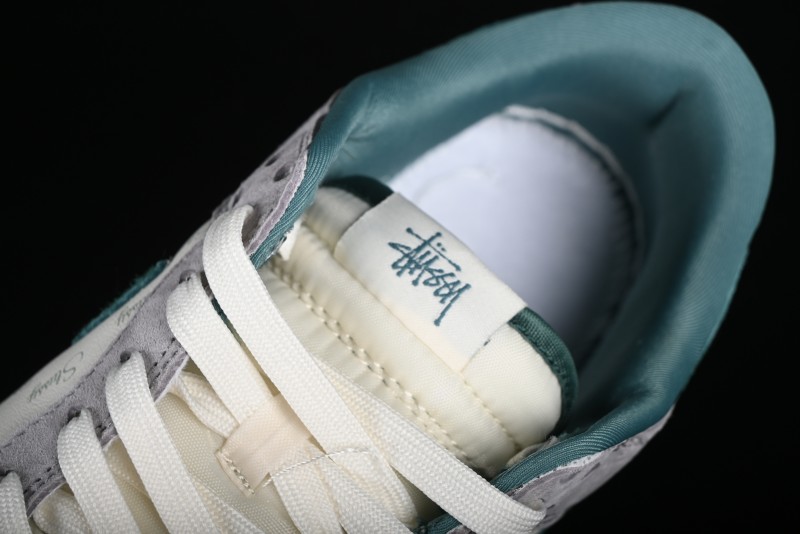 Nike SB Dunk Low Stussy Collaboration - Grey Green Pig Anniversary High-End Custom Low-Top Casual Skate Shoes - CF3688-007