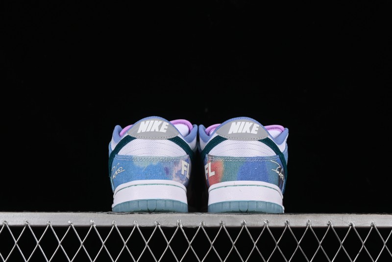 Nike Futura x Dunk Low Pro SB Skate Shoes with Tie-Dye Design - HF6061-400