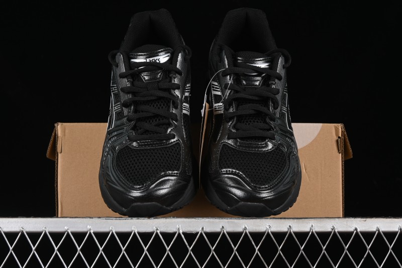 Asics Gel-Kayano 14 Running Shoes with Breathable Design and Professional Cushioning - 1201A019-006
