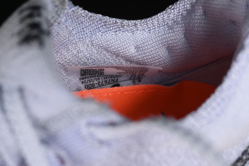 Nike Zoom VaporFly Next% 3 Prototype Super Marathon Running Shoes with Dual Air Zoom and Full-Length Carbon Fiber Plate - FN7672-900