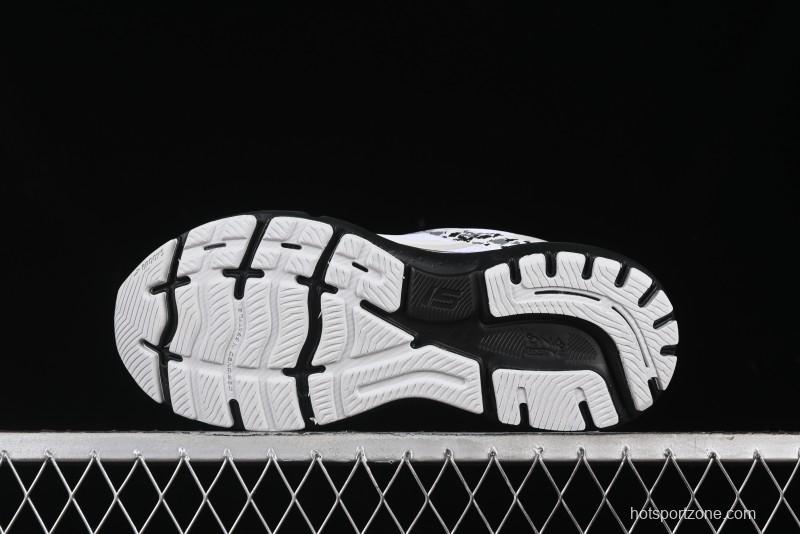 Brooks Ghost 15 Running Shoes with DNA LOFT V2 Cushioning and Breathable Air Mesh - 1103931D149