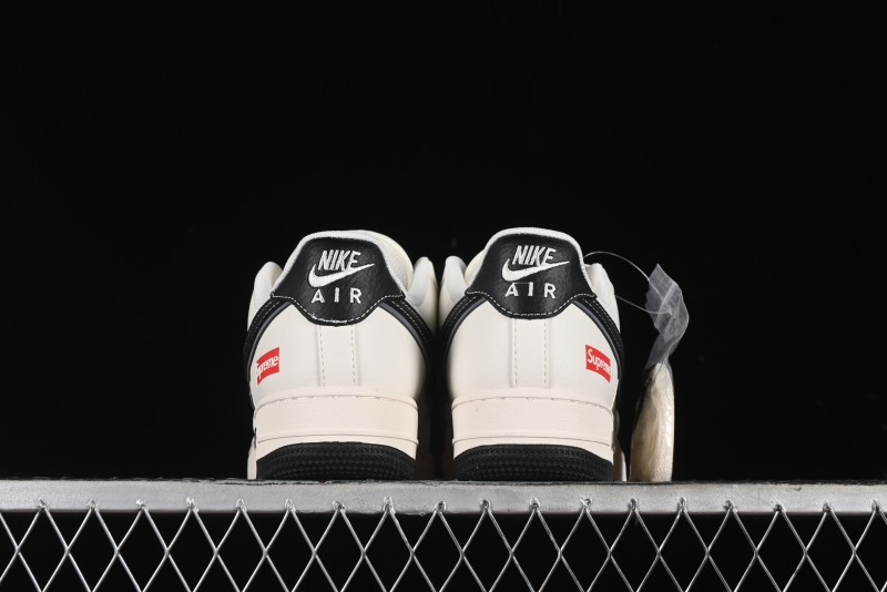 Nike Air Force 1 '07 Low Supreme Collaboration - White Black - XZ3368-001