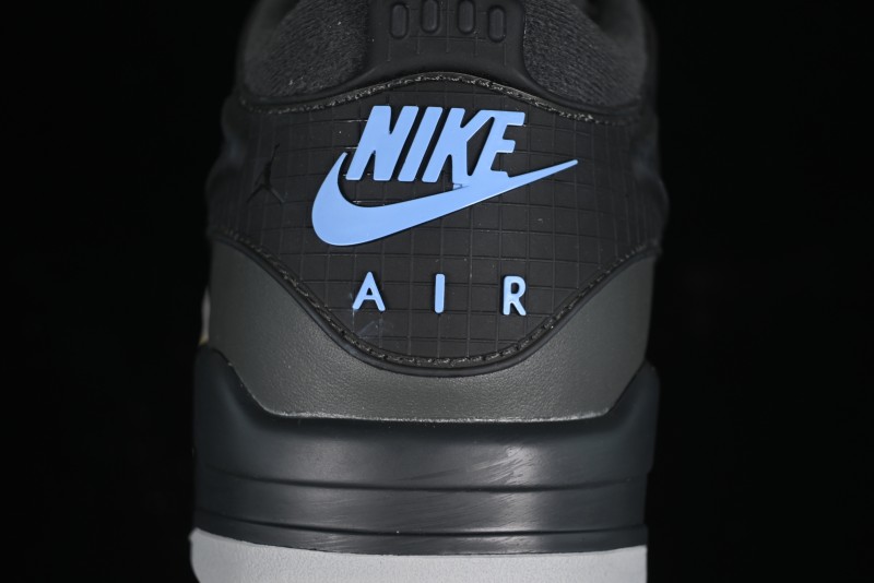 Nike Air Jordan 4 Remastered Sneakers in Black Grey - FQ7938-002