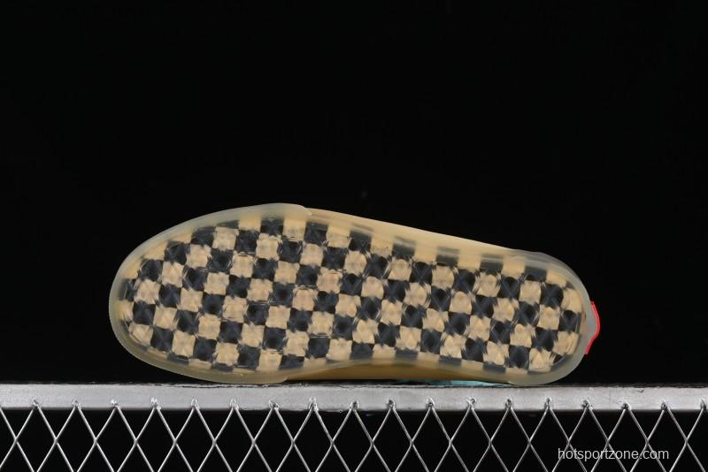 Vans Classics Knu Skool Low-Top Casual Sneakers with White Suede and Gum Sole - VN000CRPGRN