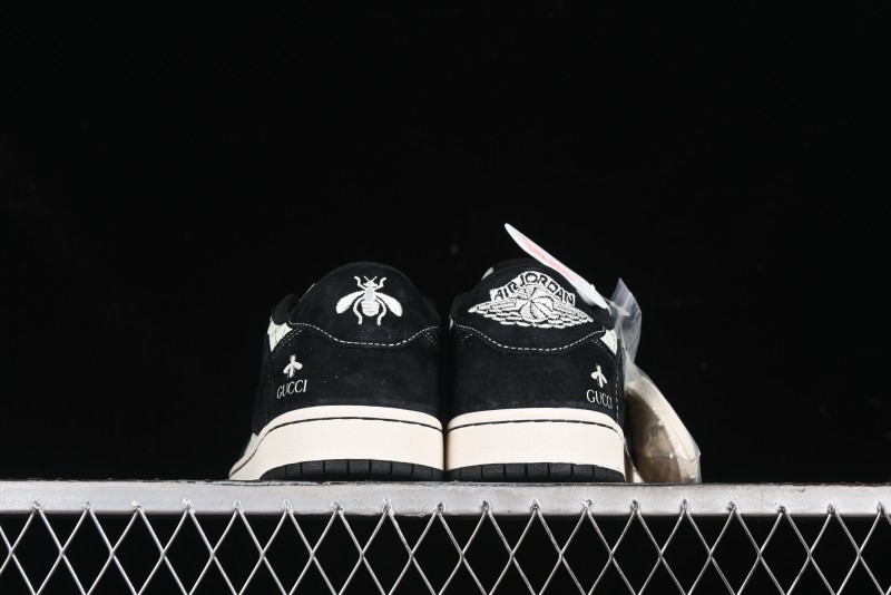 Nike Travis Scott x Fragment Design x Air Jordan 1 Low OG SP AJ1 Gucci Collaboration - Black Dragonfly Low-top Casual Sneakers - SJ2068-139
