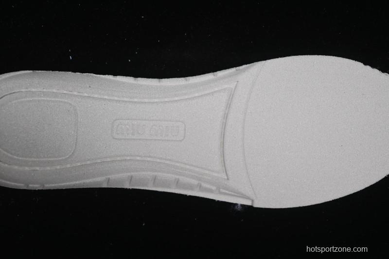 Miu Miu Suede Round Toe Lace-Up Women's Low-Top Casual Shoes in Beige - 99D4