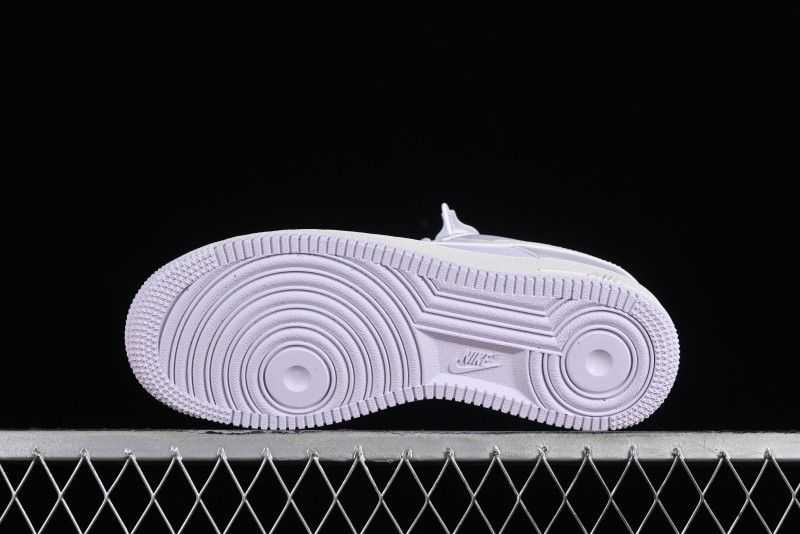 Nike Air Force 1 '07 Low Casual Sneakers with Full-Length Air Cushion - DV3808-500