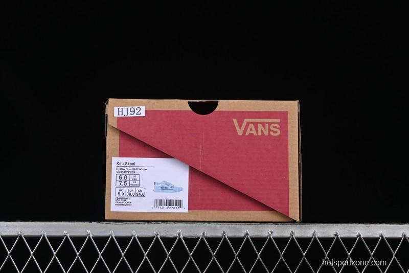 Vans Knu Skool Low-Top Retro Chunky Sneakers with Oversized Logo - VN000CS0239