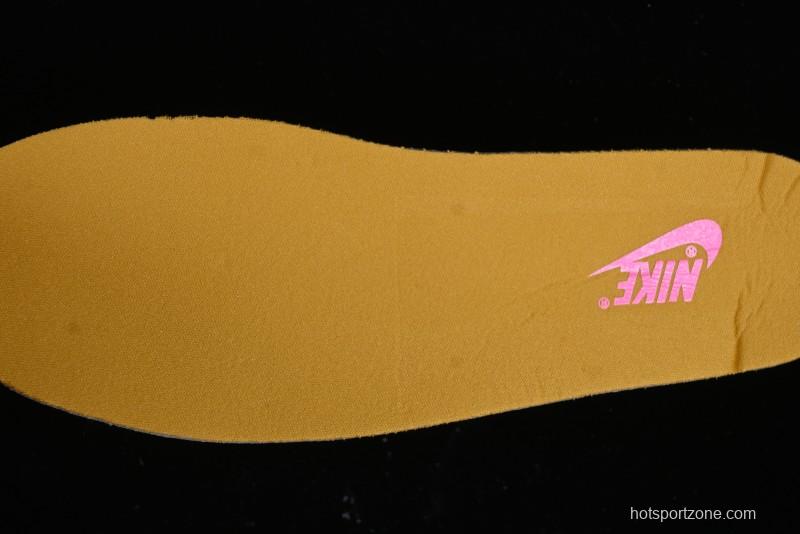 Nike Dunk Low "Just Do It" SB Low-Top Casual Skate Shoes in Coconut Milk and Pink - FD8683-700