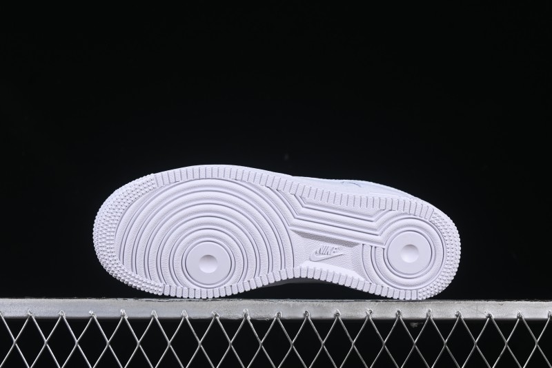 Nike Air Force 1 '07 Low Casual Sneakers with Full-Length Air Cushion - HV2511-100