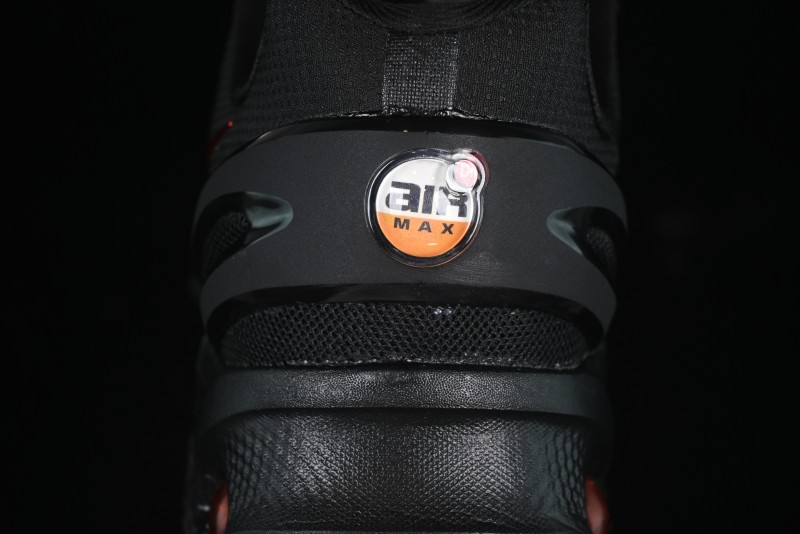 Nike Air Max Dn8 Running Shoes with Dynamic Air Cushion Technology - FQ7860-029