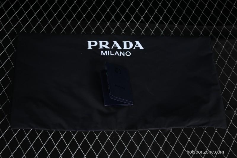 Prada Cloudbust Air Thunder Lifestyle Low-Top Sneakers with Anti-Slip and Wear-Resistant Design - 1E819L