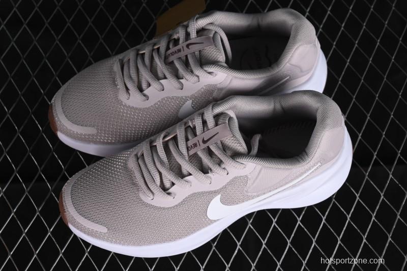 Nike Revolution 7 Wide Low-Top Running Shoes with Breathable Mesh and Durable Cushioning - FB2208-007