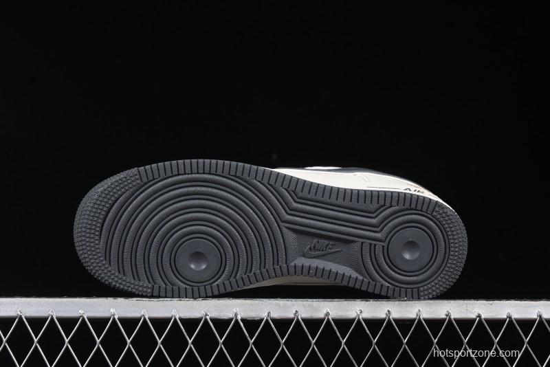 Nike Air Force 1 '07 Low Casual Sneakers in Black Pigskin - XZ6188-705