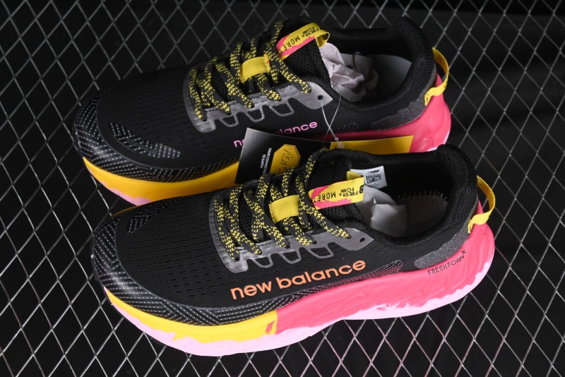 New Balance Fresh Foam X More V3TDS Low-Top Running Shoes with Durable Anti-Slip Design - WTMORAK3