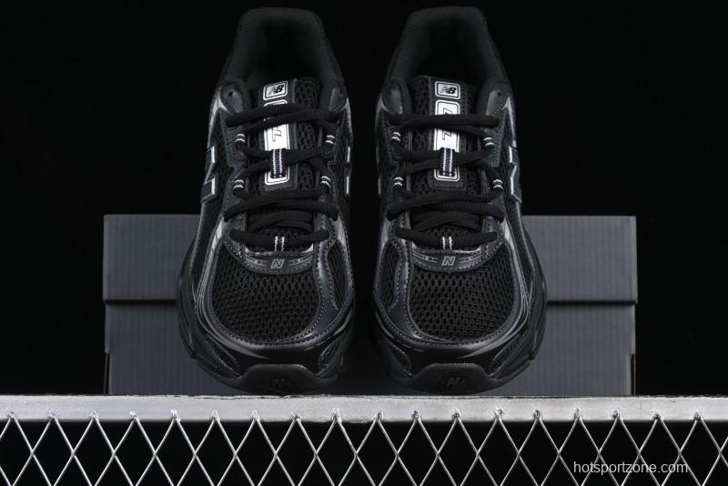 New Balance 740 Black and Silver Retro Running Sneakers for Men