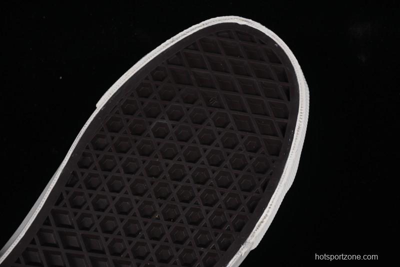 Vans Old Skool 36 Low-Top Retro Skate Shoes - VN000D57BLK