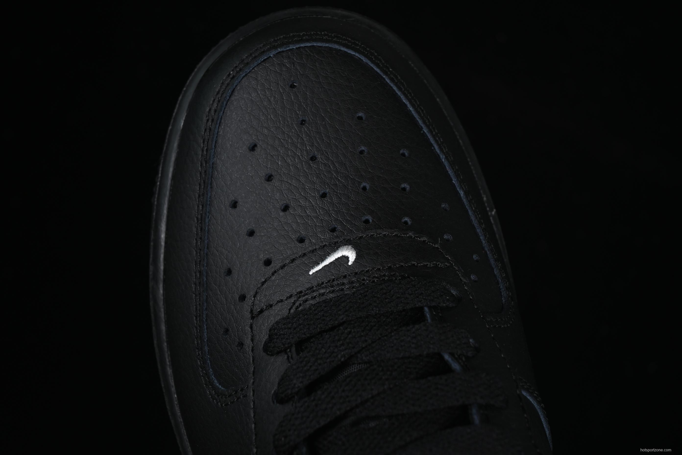 Nike Air Force 1'07 Low Casual Sneakers with Full-Length Air Cushion - HV6359-001