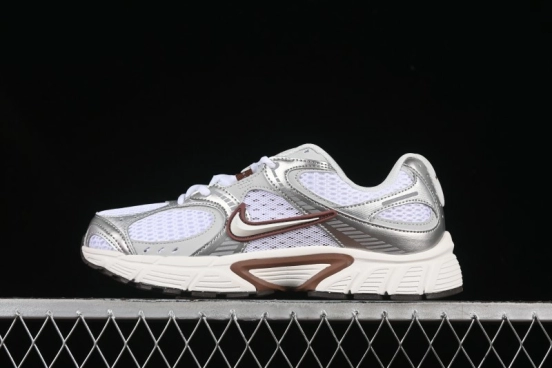 Nike V5 RNR Millennium Classic Retro Running Shoes with Foam Midsole - HQ7901-102