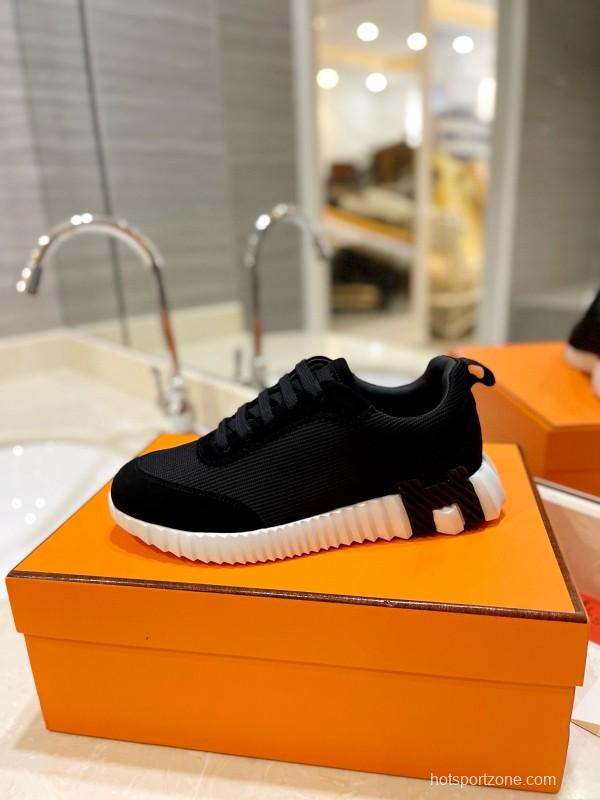 2024 Unisex Hermès Black Imported Silk Calfskin Raincloth Casual Sneakers MJ00320