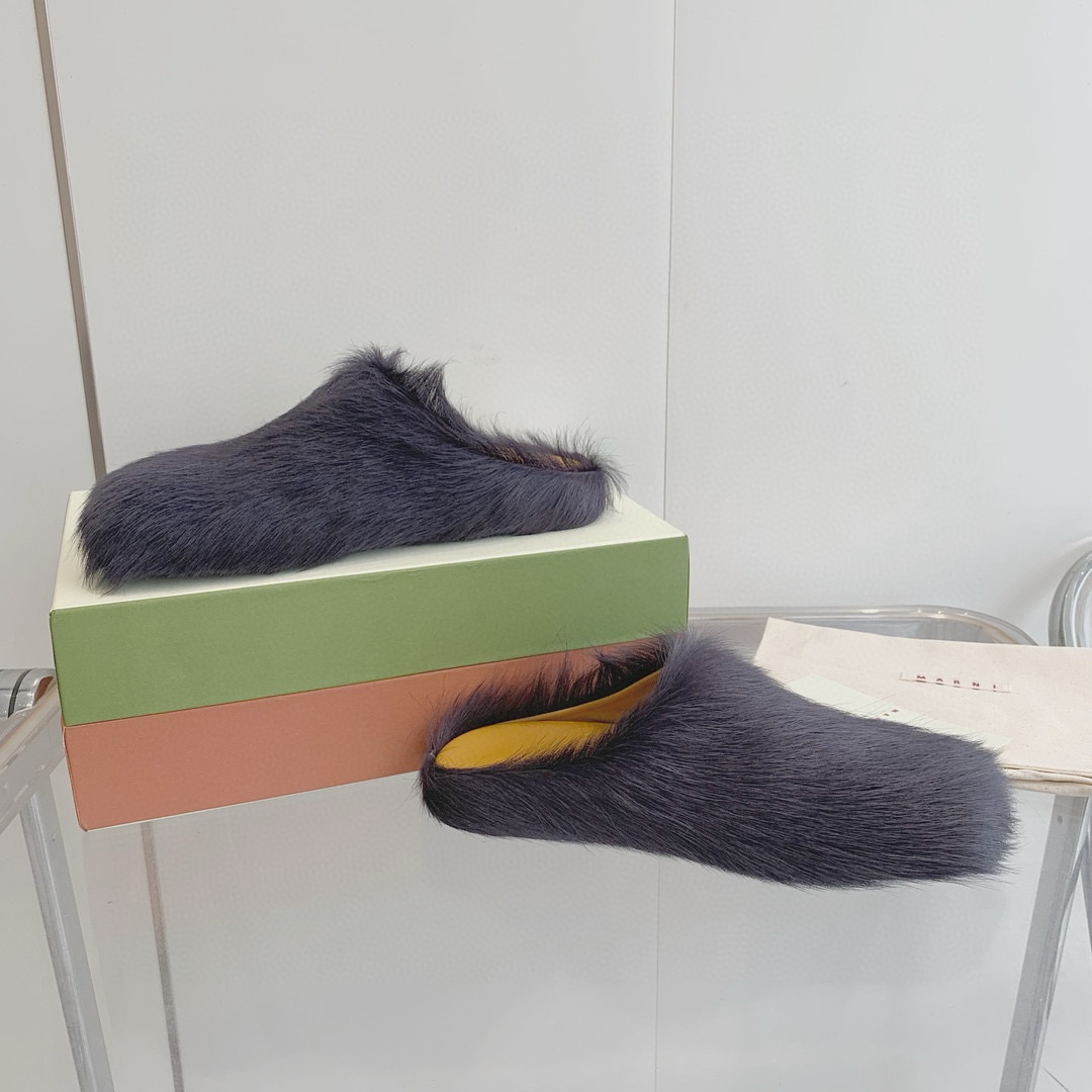 2024 Women Marni Gray Pony Hair Mules MJ00320