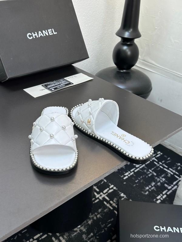2025 CHANEL White Leather Slippers