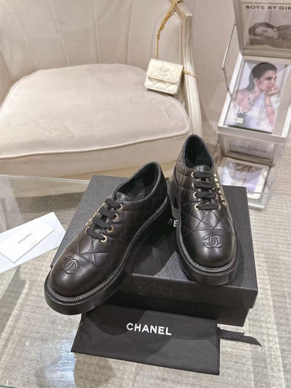 2025 Women Chanel Black Leather Oxford Lace-up B2599