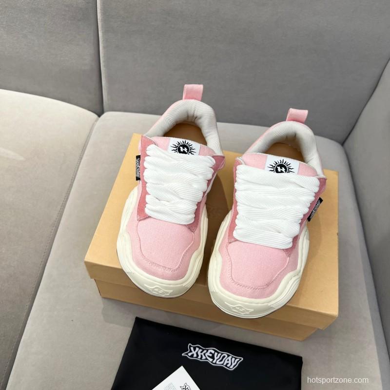 2025 Women HEYDAY Pink White Canvas Wave Sneakers
