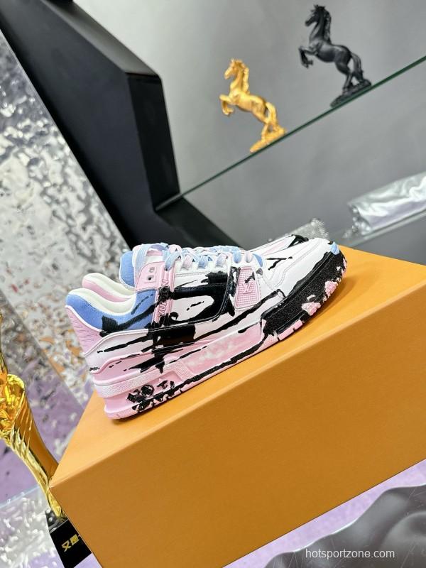 2024 Unisex Louis Vuitton Pink Blue Black Leather Denim Plimsolls Hand-Painted MJ00780