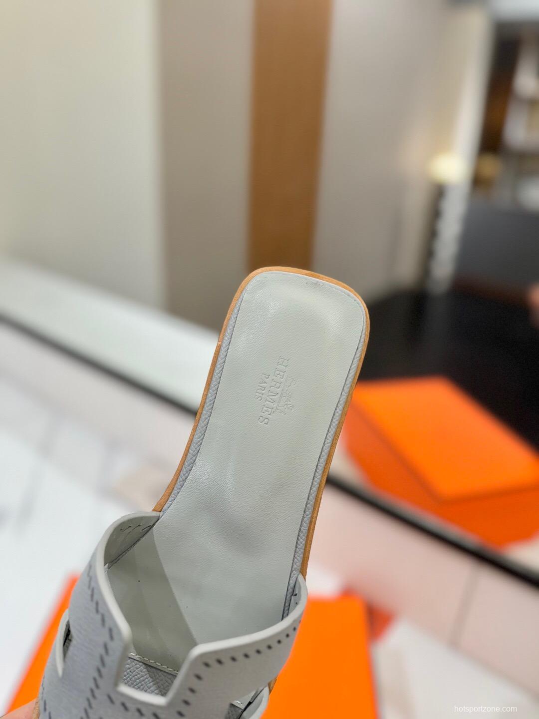 2025 Women Hermès Gray Leather Slippers