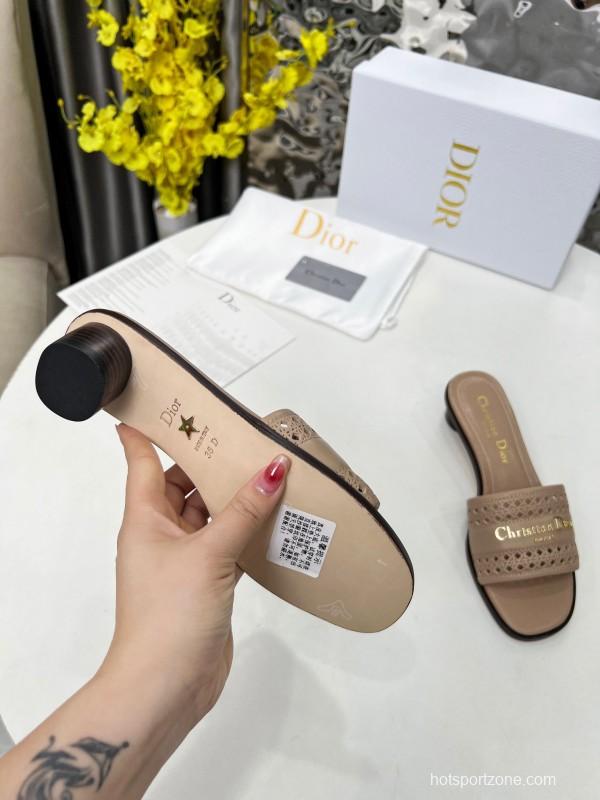 2025 Women Dior Beige Leather Slippers LY00250