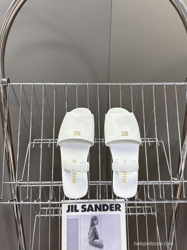 2025 Women Miu Miu White Leather Slippers LY00