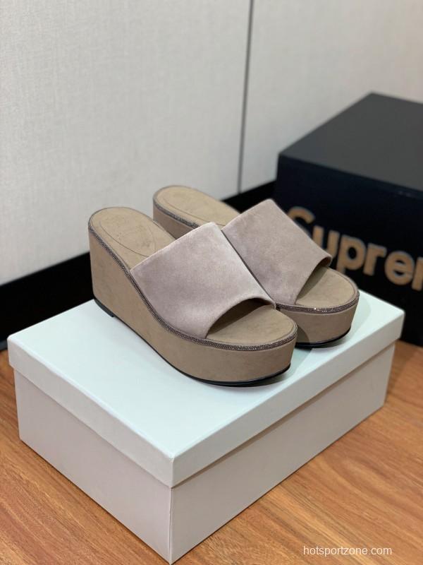 2025 Women BRUNELLO CUCINELLI Beige Suede Platform Slide Sandals Casual Handmade KFY00275 (F)