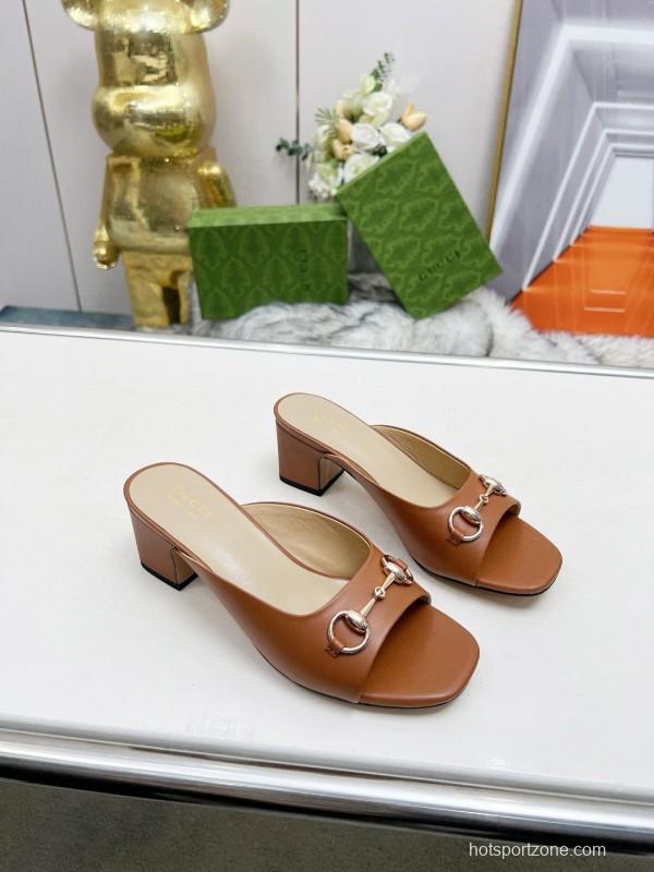 2025 Women Gucci Brown Leather Mules Classic Buckle MJ00180/215