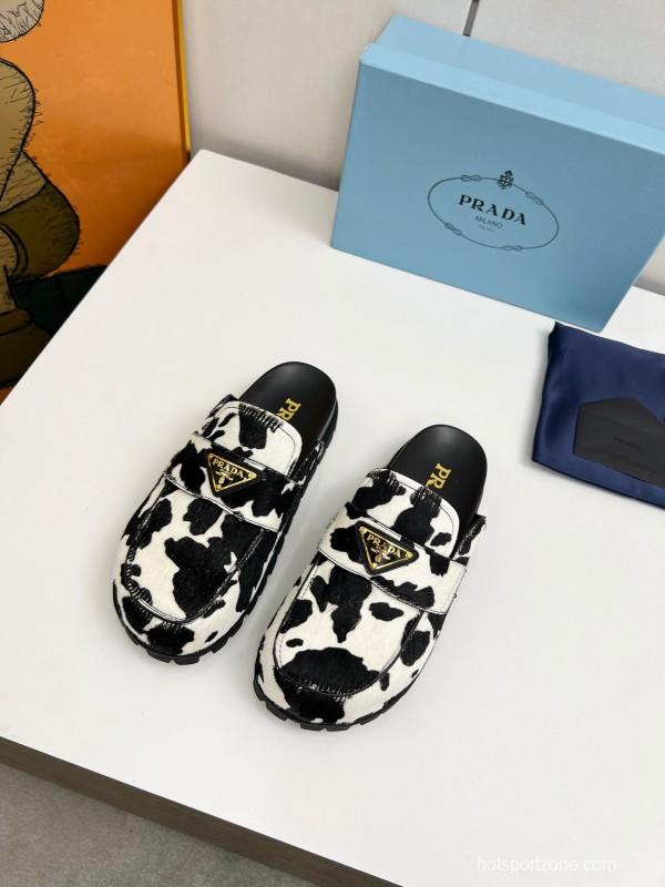 2025 Women Prada Black White Calf Hair Slippers LY00270