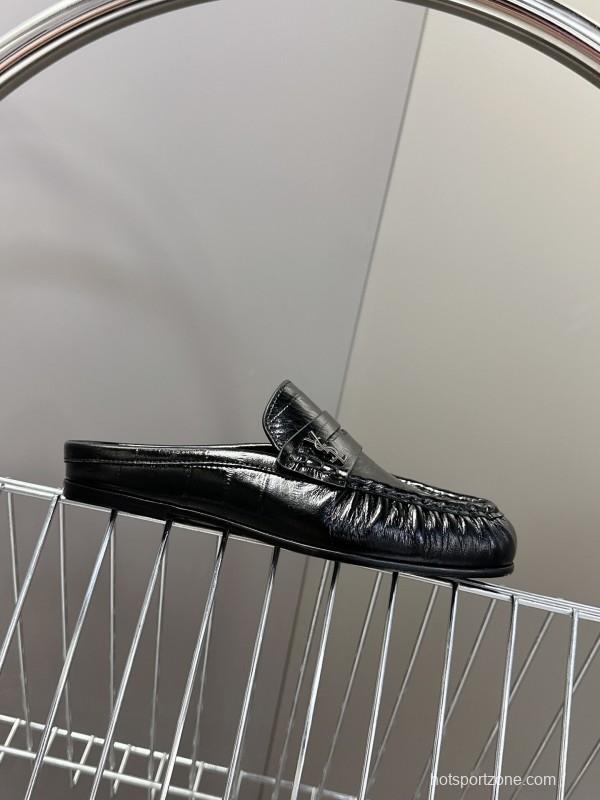 2025 Women Yves Saint Laurent Black Calfskin Loafers KFY00330