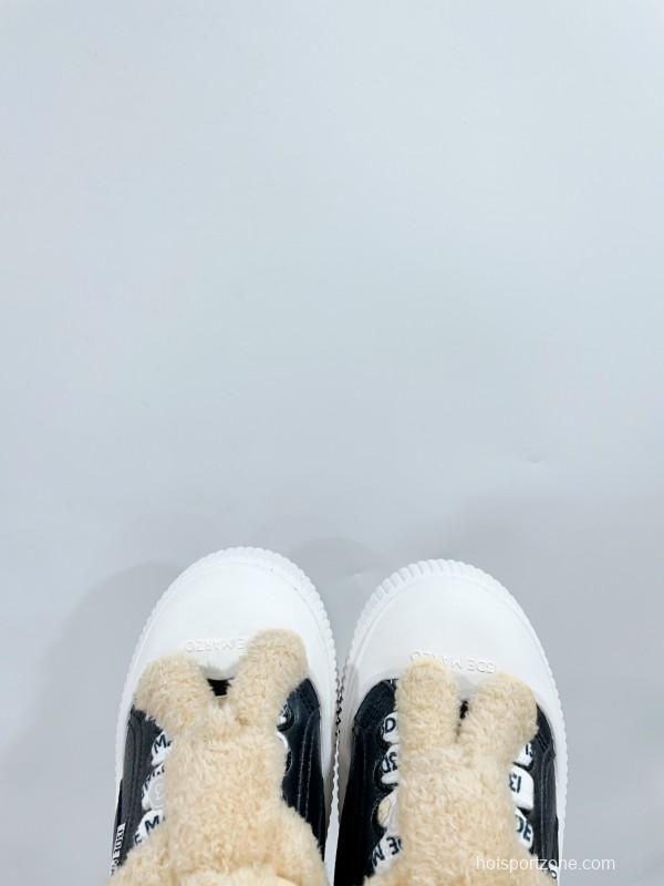 2025 Women 13DE MARZO Black White Leather Casual Sneakers Plush Toy KFY00300