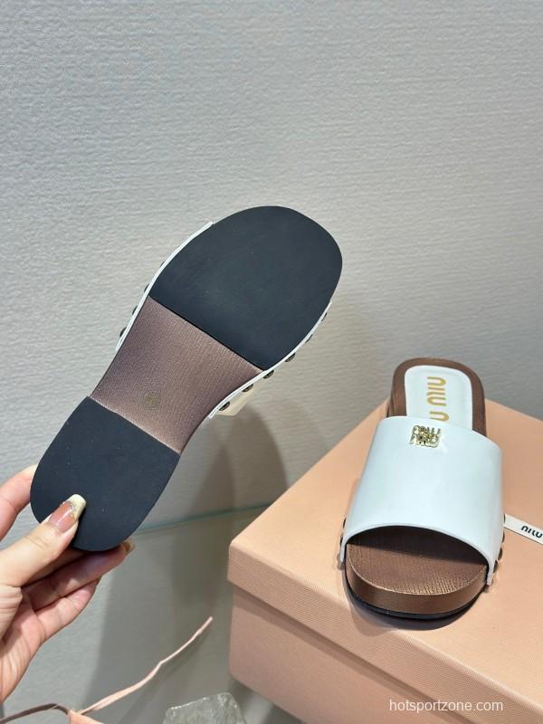 2025 Women Miumiu White Leather Slippers