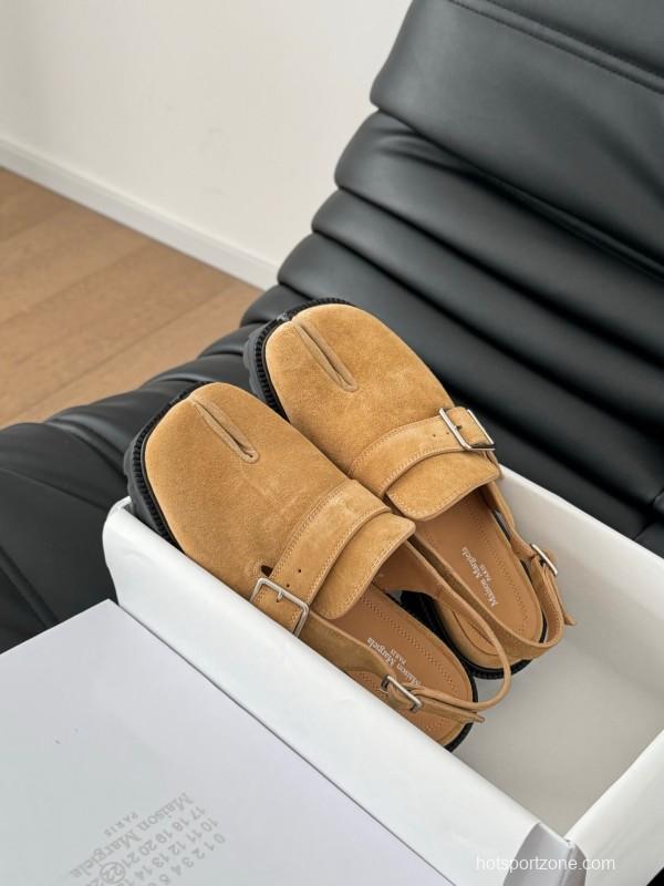 2025 Women MM6 Tan Suede Slingback Split-toe Shoes KFY00310