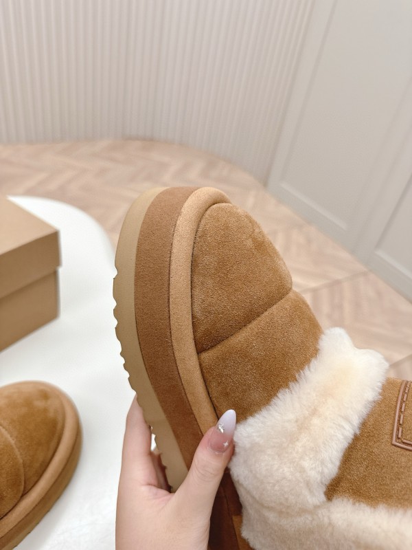 2024 Women UGG Chestnut Suede Sheepskin Snow Boots MJ00320