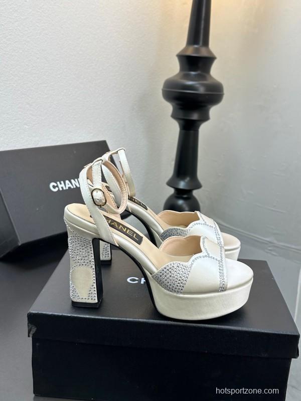 2025 Women Chanel White Leather Platform Sandals Beaded LY00320